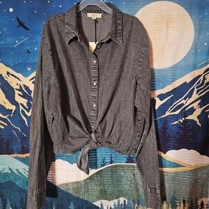 NWT Boutique Denim Button Down Tie Front Size L